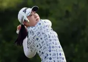竹田麗央、米女子ゴルフ第3日5位キープも首位と6打差
