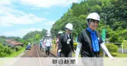 肥薩線ウォークに約380人、線路歩き復旧を実感 霧島市民が歓迎