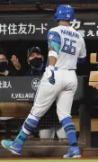 日本ハムが逆転勝ち、伊藤がリーグ最多に並ぶ5勝目
