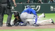 巨人が逆転で5連勝、ダルベックの野選で勝ち越し DeNAは4連敗