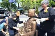 韓国・ソウルの少女像防護柵が約6年ぶり撤去、慰安婦問題象徴