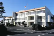 岐阜・揖斐川町の県道でバイク転倒、65歳男性が死亡 ツーリング中に