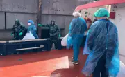 クルーズ船でハンタウイルス感染7人に、邦人乗客ら下船し帰国へ