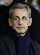 サルコジ元仏大統領、禁錮7年求刑 カダフィ資金疑惑控訴審