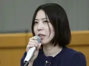 福間香奈女流五冠、将棋連盟の規定見直し報告に「不安拭えず」