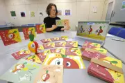 川崎市が乳幼児向け音楽絵本「はじめまして♪ミュートン」を無料配布、親子で音楽を楽しむきっかけに