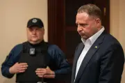 ウクライナ、前大統領府長官を拘束　マネロン容疑で元最側近