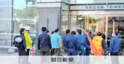 青森市中心部のビルにクマが立てこもり、県庁から数百メートル