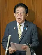 維新軽視発言は「不適切」　国交相、鉄道局長を叱責
