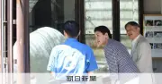 両陛下、愛媛でホッキョクグマ「ピース」とご対面 皇后さま「夢がかなった」