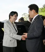 日韓首脳、エネルギー協力で政策対話創設に合意 石油製品供給網強化へ