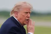 トランプ氏、長男の結婚式欠席へ「重要な時期」公務優先を表明