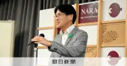 奈良県知事、ランニング中に転倒し左肋骨骨折 公務は継続