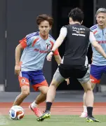 サッカー日本代表に久保、伊東、田中ら合流　壮行試合へ２６人集結