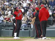 村上宗隆、右太もも裏の張りで途中交代　一塁駆け抜け後に異変