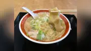 宇都宮の人気ラーメン系列店が石井町に、もちもち極太麺「手揉み極太多加水麺」
