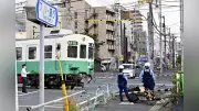 高松市の踏切でトラックが遮断機に衝突、けが人なし