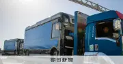 大阪万博のEVバス「墓場」から移送開始、不具合で全190台使用断念