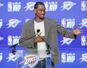 NBAで2季連続MVPのギルジャスアレクサンダー、史上14人目の快挙