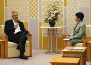 小池知事、OECD事務総長と会談「自治体課題にスピード感を」