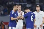 吉田、前回W杯以来の出場 花道通って交代 代表活動に一区切り