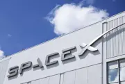 スペースX、6月12日にナスダック上場へ 大型案件で注目