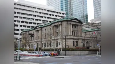 東京円、22銭円安の1ドル159円68～69銭で取引終了