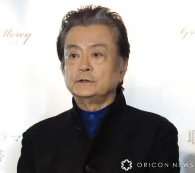 78歳・大和田伸也、人生初のポケモンカフェでぬい活 満面の笑みに「可愛い」の声