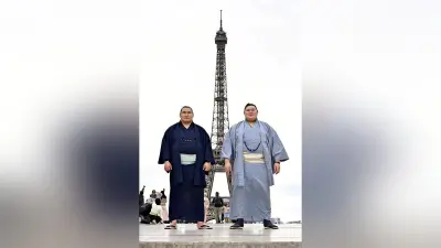 豊昇龍と大の里の両横綱、パリ散策で観光客殺到「やっとフランスに来た実感」