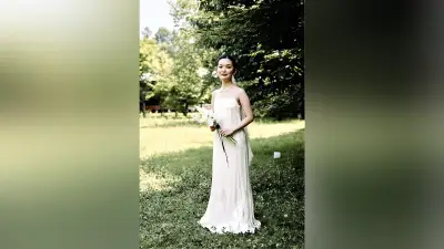 ウェディングドレスを黒く染めて日常着に…一生ものの晴れ着ブランド