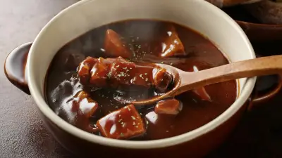 中国の回鍋肉にキャベツは使わない：中島恵が語る香港と深圳の食文化の違い