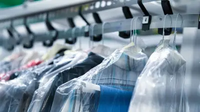 クリーニング店が絶望するポケットの忘れ物、たった一本が工場停止に