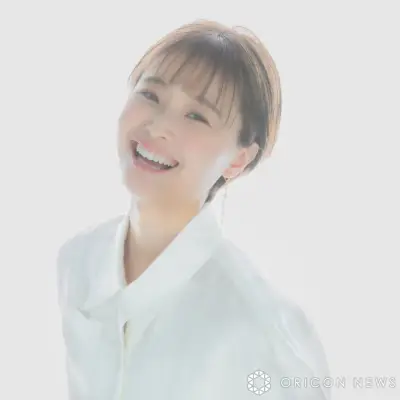 元フジ渡邊渚、逆光プールショット公開「空と繋がっているように見えて、飛び込みたくなる」