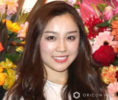 石田安奈、第3子妊娠中のマタニティフォト公開 家族ショットに反響