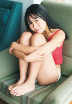 本多もか「旬撮GIRL Vol.30」で弾力谷間披露 期待のグラビアホープ