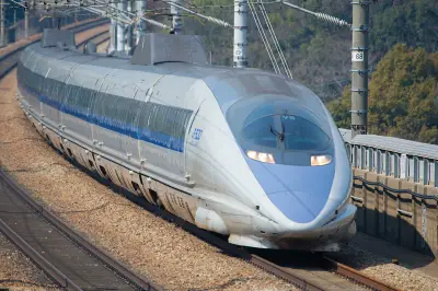 JR西日本、500系新幹線とドクターイエローの引退時期と企画を発表