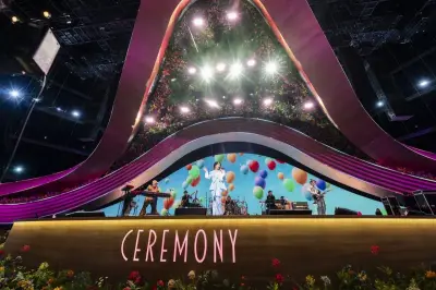 Mrs. GREEN APPLE「CEREMONY」1日目レポート、世代超え音楽讃える特別な夜