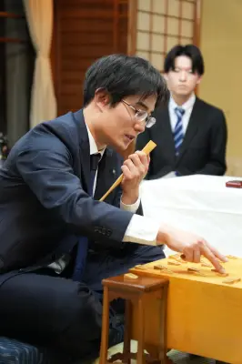 将棋A級順位戦、佐々木八段が伊藤二冠に逆転勝利