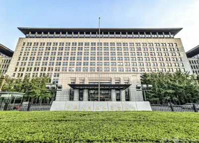 米大統領選、民主党内で高齢リーダーシップに異議 世代交代求める声