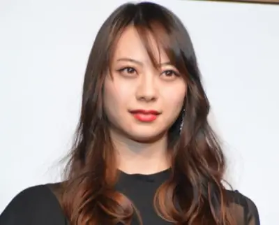 山下リオ、中古で13万円購入のカメラが40万円に高騰「名機」と鑑定団