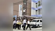 名古屋マイクロバス事故、男性100m引きずられ蛇行運転の痕跡