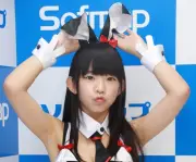 30歳童顔Fカップグラドル長澤茉里奈、セーラー服姿に「中学校に入学ですか？」の声
