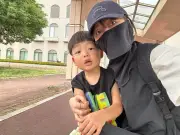 あいのり桃、次男の先天性眼瞼下垂症手術後1年半経過観察で「順調」と報告