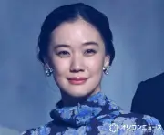 蒼井優、『ガス人間』報道記者役で新境地 小栗旬から「ちょっと邪魔」と言われる
