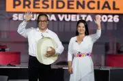 ペルー大統領選決選投票、ケイコ・フジモリ氏が先行も接戦の見通し