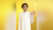 宝塚歌劇団月組トップコンビ鳳月杏さんと天紫珠李さんが来年３月に退団へ
