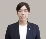 小野田担当相、トランプ氏の加工動画投稿に「許諾得るのが原則」