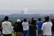 Ｈ３ロケット６号機、打ち上げ成功　新形態の主エンジン３基で衛星分離