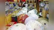 梅雨入り前に金沢和傘の制作がピーク、丈夫さが特徴