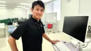 前屈で床に手がつかない人は要注意…4週間で血管年齢が5歳若返る習慣